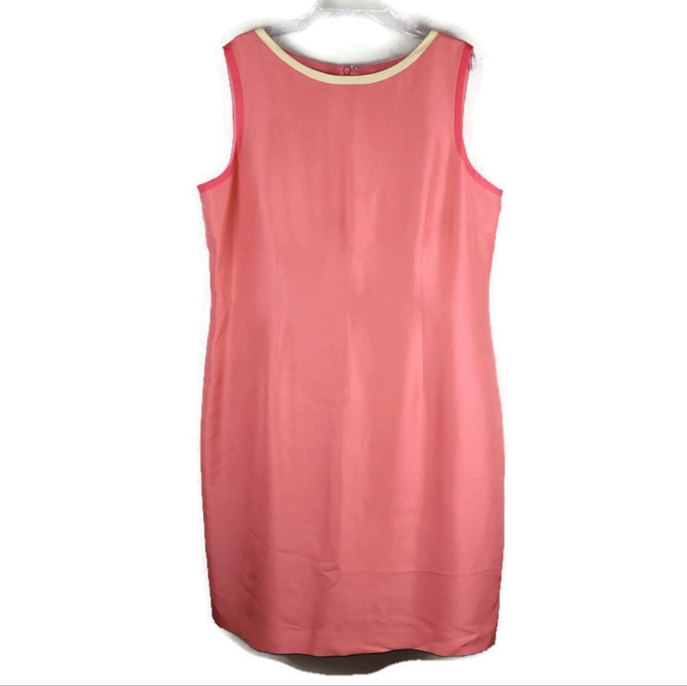 - 𝅺Talbots Womens Dress 18 100% Silk Salmon Lined Sheath Yellow Neckline T…